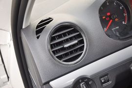 2013款一汽大众全新捷达1.6L手动舒适型