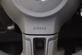 2013款一汽大众全新捷达1.6L手动舒适型
