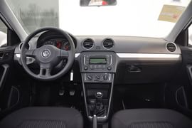2013款一汽大众全新捷达1.6L手动舒适型