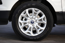 试驾2013款福特翼搏1.0T