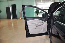 2013款福特翼虎2.0GTDi尊贵型
