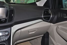 2013款福特翼虎2.0GTDi尊贵型