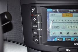 2012款长安悦翔V5