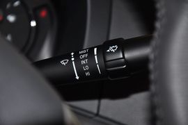 2012款长安悦翔V5