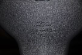 2012款长安悦翔V5