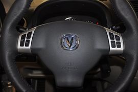 2012款长安悦翔V5