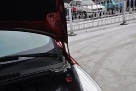 2013款标致3008