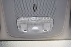 2013款标致3008