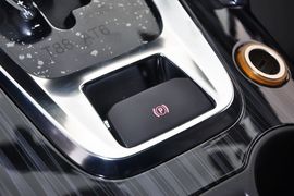 2013款标致3008