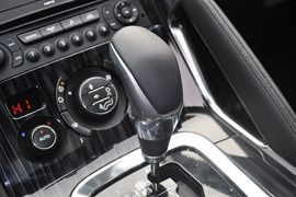 2013款标致3008