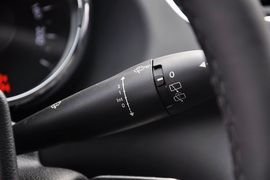 2013款标致3008