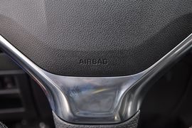 2013款标致3008