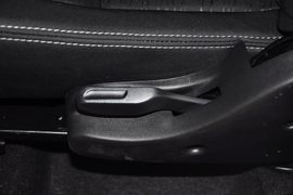 2012款长安奔奔mini