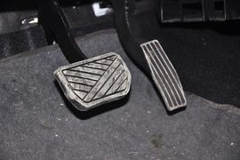 2012款长安奔奔mini