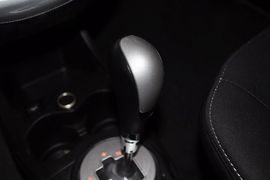 2012款长安奔奔mini