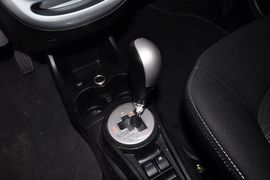 2012款长安奔奔mini