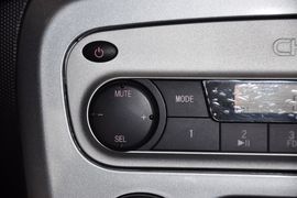 2012款长安奔奔mini