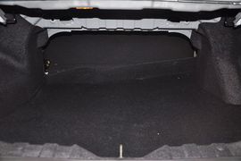 2012款长安悦翔V3