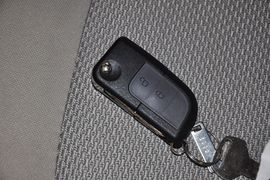 2012款长安悦翔V3