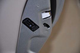2012款长安悦翔V3