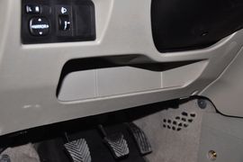 2012款长安悦翔V3