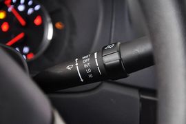 2012款长安悦翔V3