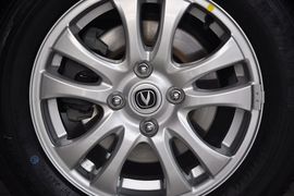 2012款长安悦翔V3