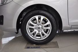 2012款长安悦翔V3