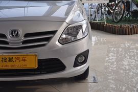 2012款长安悦翔V3