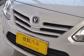 2012款长安悦翔V3