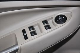 2013款福特翼虎1.6GTDi精英型