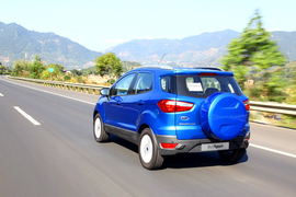 试驾2013款福特翼搏1.0T