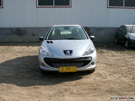 2008款东风标致207三厢版