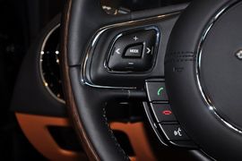 2013款捷豹XJL
