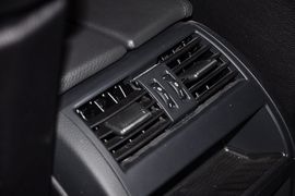 2012款宝马528i
