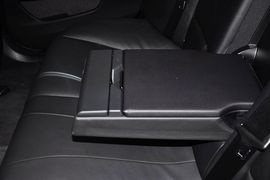 2012款宝马528i