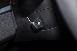 2012款宝马528i