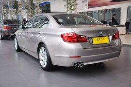   2012款宝马528i xDrive豪华型