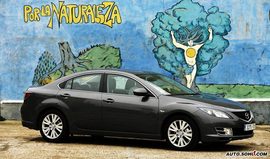 2009款马自达6四门版