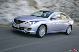 2009款马自达6四门版