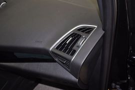2013款福特翼虎2.0GTDi自动运动型到店实拍