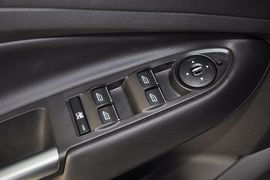 2013款福特翼虎2.0GTDi自动运动型到店实拍