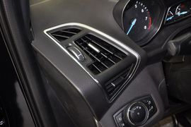 2013款福特翼虎2.0GTDi自动运动型到店实拍