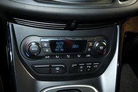 2013款福特翼虎2.0GTDi自动运动型到店实拍