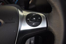 2013款福特翼虎2.0GTDi自动运动型到店实拍
