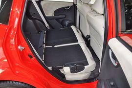 2011款本田飞度1.3L手动舒适版到店实拍