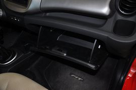 2011款本田飞度1.3L手动舒适版到店实拍