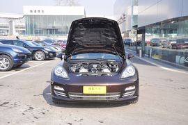 2013款保时捷Panamera