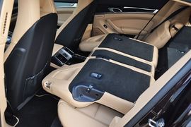 2013款保时捷Panamera