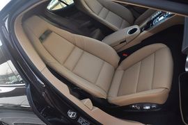 2013款保时捷Panamera
